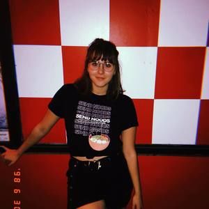 Meet your Posher, Élodie